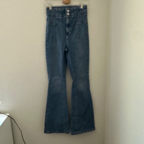 We The Free Womens High-Rise Flare Jeans Size 29 Blue Cotton Blend - Picture 1 of 7